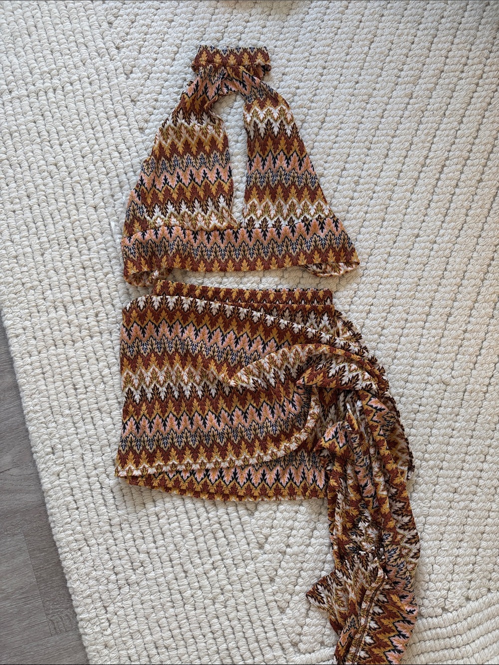 Trendy Zigzag Pattern Knit Two Piece Set